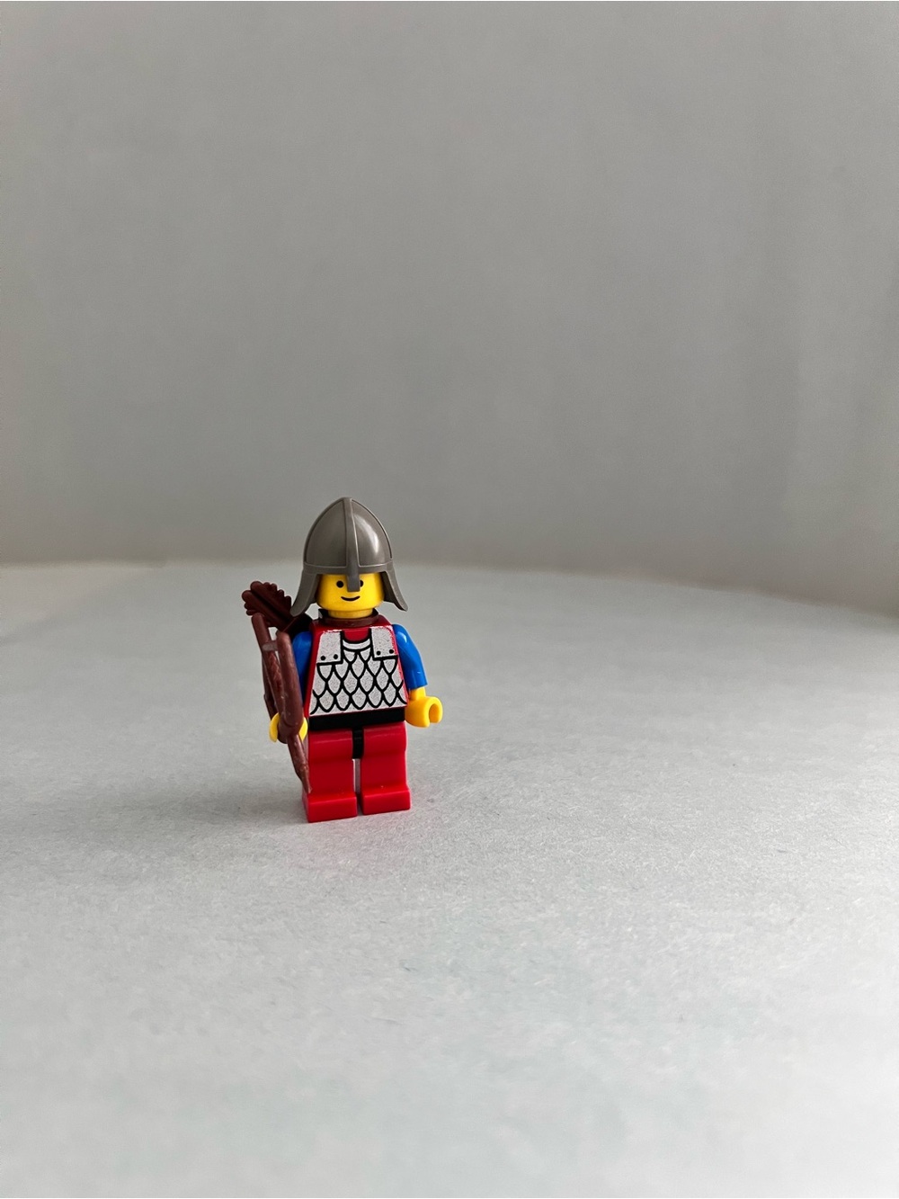 LEGO Castle Black Knights Scale Mail Guard Minifigure